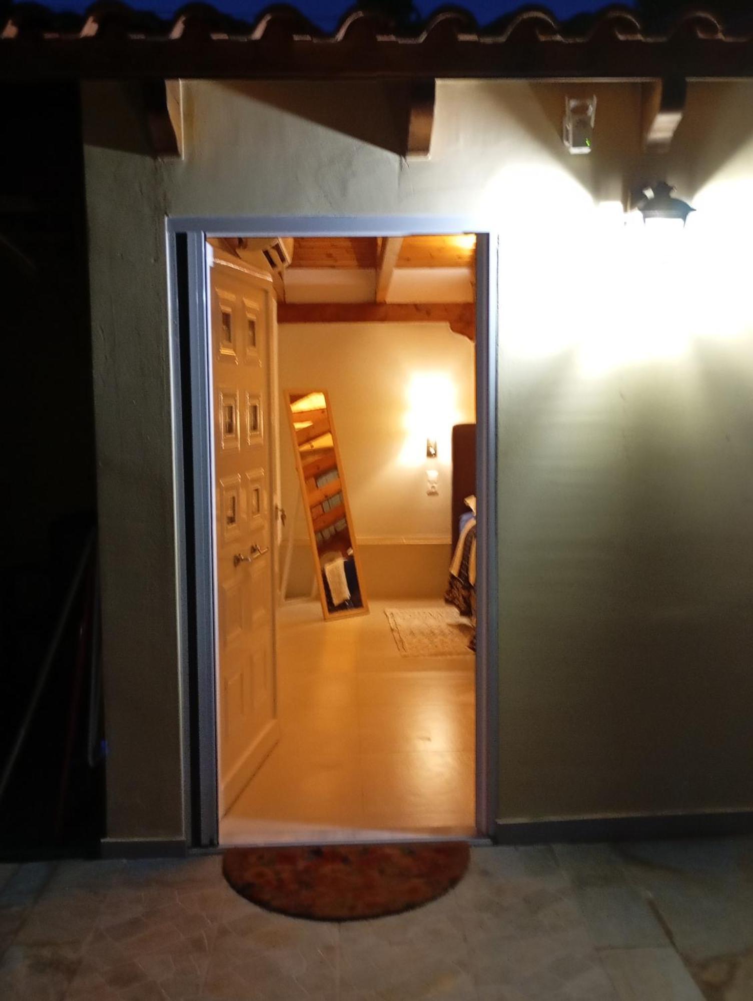 Anna'S Apartment And Studio Αρτέμιδα Εξωτερικό φωτογραφία