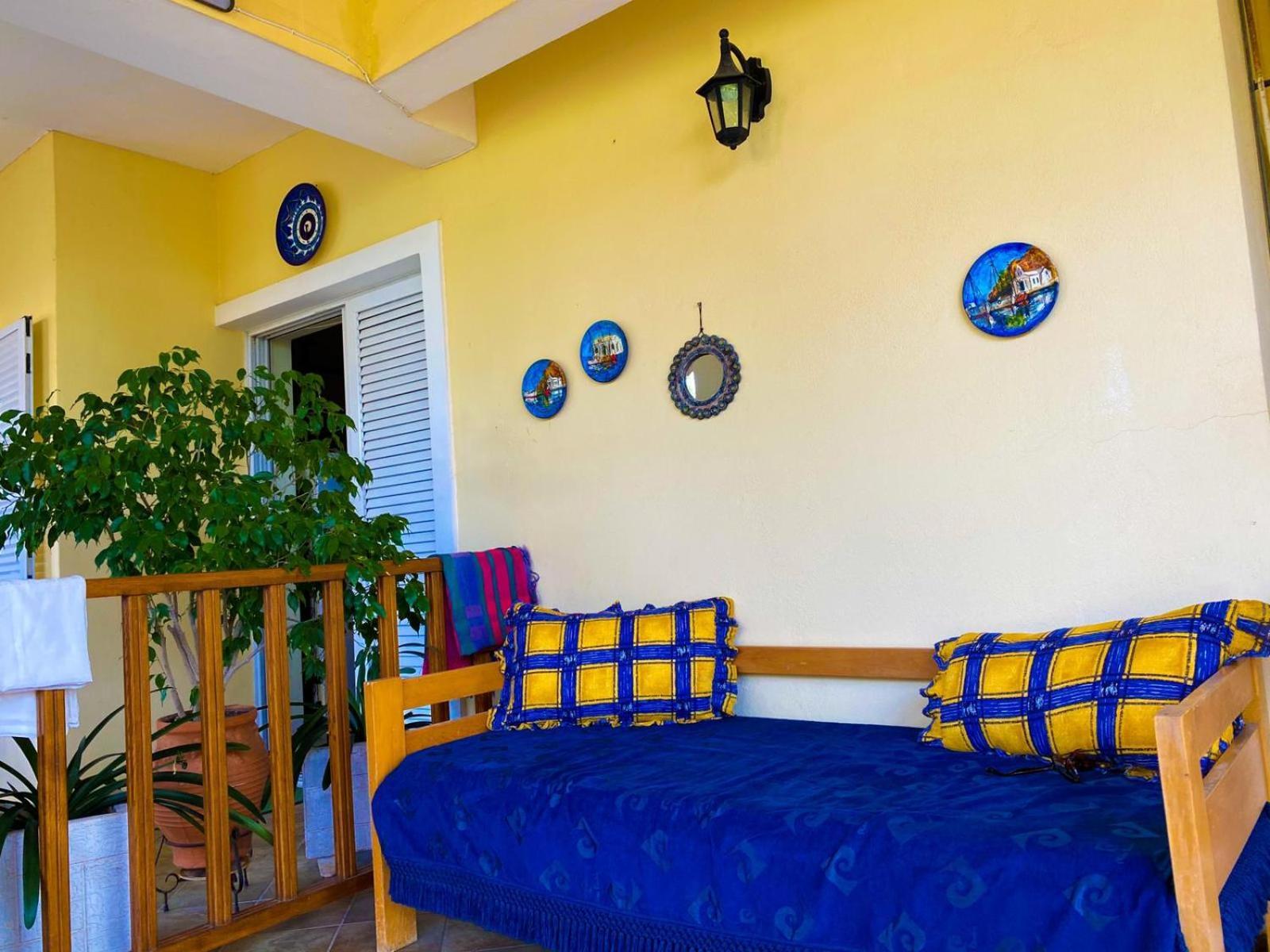 Anna'S Apartment And Studio Αρτέμιδα Δωμάτιο φωτογραφία